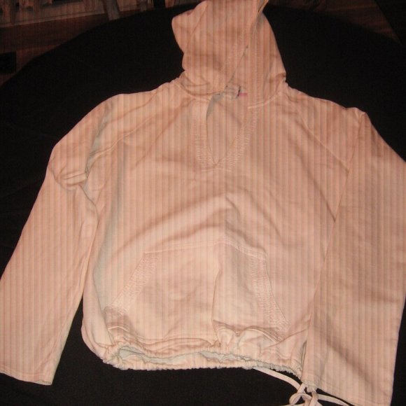 Old Navy Ladies White Hooded Sweatshirt Size Medium $5.00 AS AN ADD ON - Picture 1 of 2